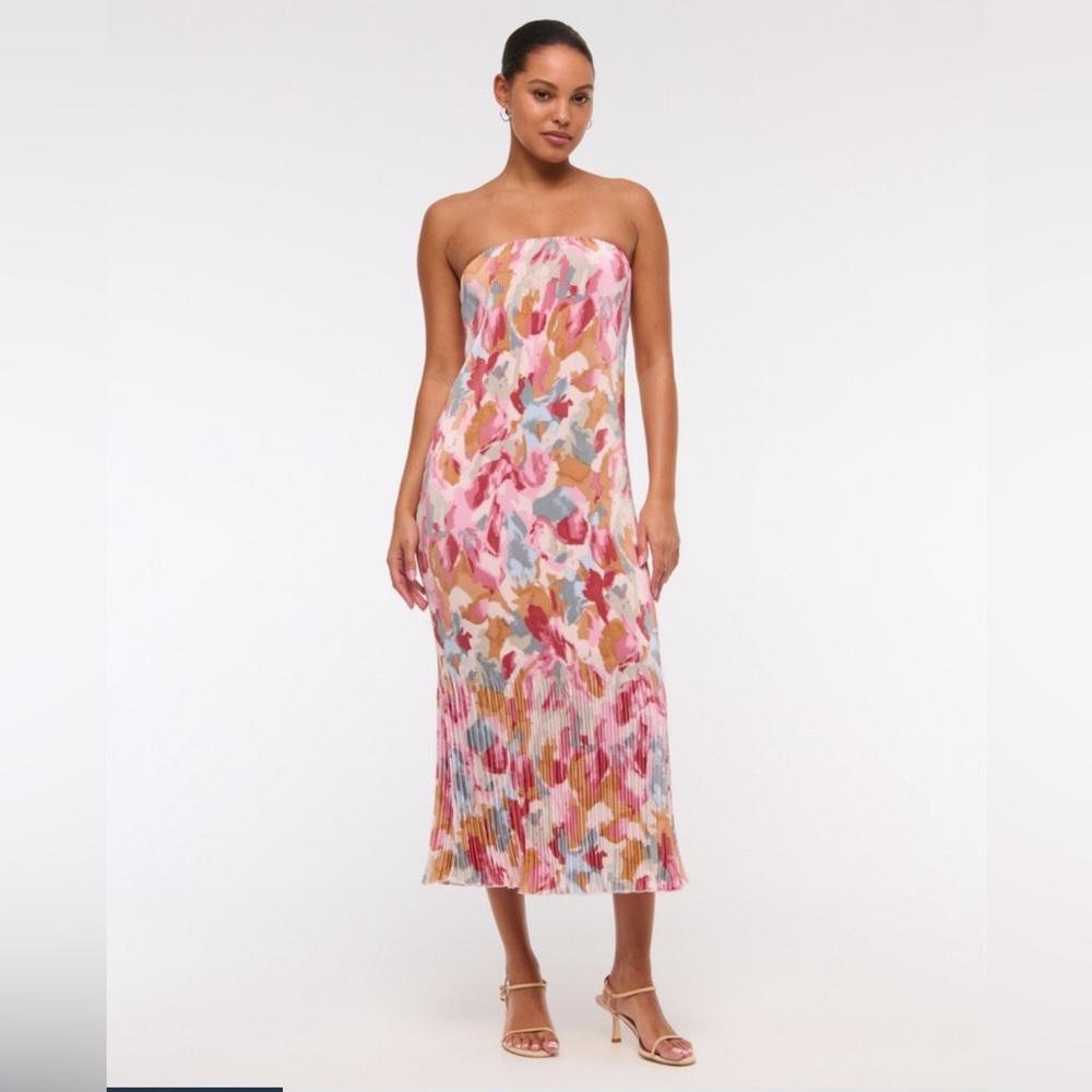 Abercrombie Giselle pleat release midi dress floral